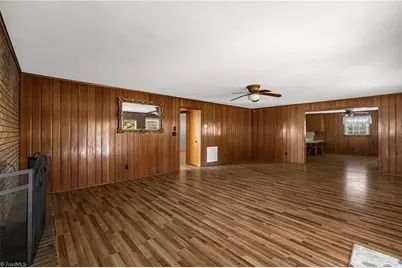 142 Kings Lane, Winston-Salem, NC 27107 - Photo 11