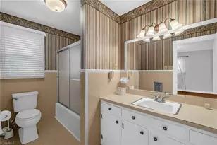 142 Kings Ln, Winston-Salem, NC 27107 - Photo 21