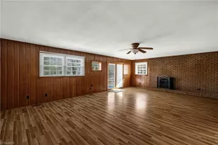 142 Kings Ln, Winston-Salem, NC 27107 - Photo 13