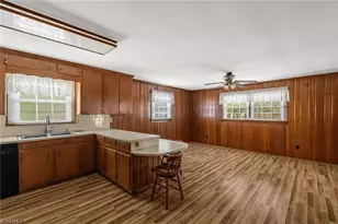 142 Kings Ln, Winston-Salem, NC 27107 - Photo 17