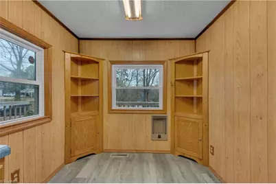 121 Pinewood Acres Drive, Greensboro, NC 27405 - Photo 17