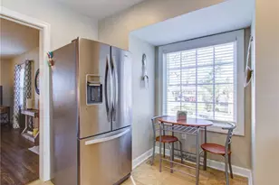 2713 Stratford Dr, Greensboro, NC 27408 - Photo 9