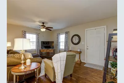 2713 Stratford Drive, Greensboro, NC 27408 - Photo 5