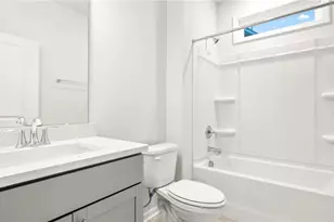 102 Mary Montrose Blvd, Jamestown, NC 27282 - Photo 3