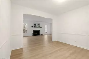 2430 Cottage Pl, Greensboro, NC 27455 - Photo 11