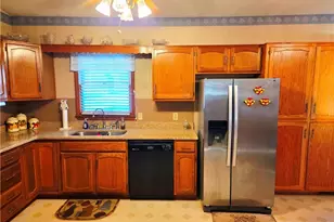 275 Raven Oak Dr, Wilkesboro, NC 28697 - Photo 5