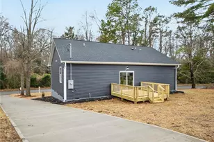 1315 Springdale Dr, Burlington, NC 27215 - Photo 33