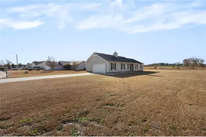 110 Davenport Drive, Raeford, NC 28376 - Photo 23