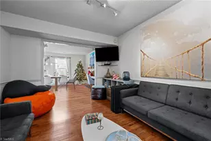 2106 Acorn Ridge Rd, Greensboro, NC 27407 - Photo 9