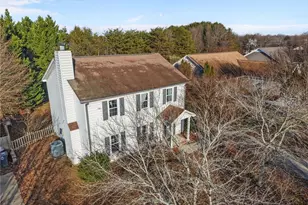 2106 Acorn Ridge Rd, Greensboro, NC 27407 - Photo 3