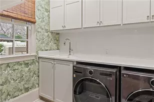 2990 Reynolds Square, Winston-Salem, NC 27106 - Photo 19