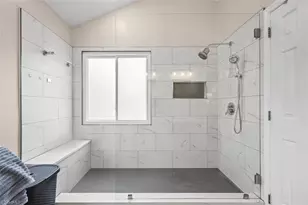 3606 Brownes Ferry Rd, Charlotte, NC 28269 - Photo 25