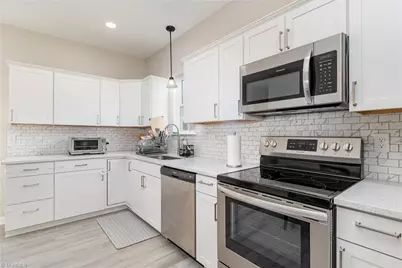 201 Hendrix Drive, Kernersville, NC 27284 - Photo 7