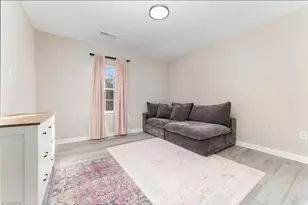 201 Hendrix Dr, Kernersville, NC 27284 - Photo 13