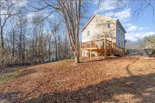 201 Hendrix Dr, Kernersville, NC 27284 - Photo 3