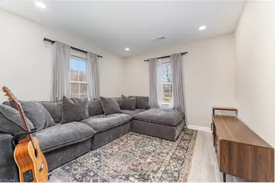 201 Hendrix Drive, Kernersville, NC 27284 - Photo 5