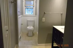 2261 New Castle Dr, Winston-Salem, NC 27103 - Photo 5