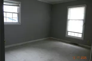 2261 New Castle Dr, Winston-Salem, NC 27103 - Photo 7