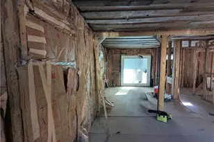 7 N Pine St, Lexington, NC 27292 - Photo 3