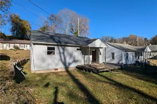 7 N Pine St, Lexington, NC 27292 - Photo 1