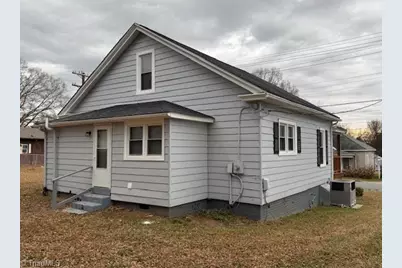 609 Morehead Street, Eden, NC 27288 - Photo 21