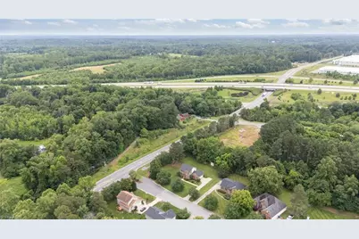 1729 Youngs Mill Road, Greensboro, NC 27406 - Photo 9