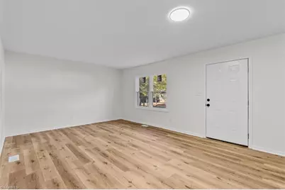 718 Miles Street, Eden, NC 27288 - Photo 7