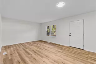 718 Miles St, Eden, NC 27288 - Photo 7