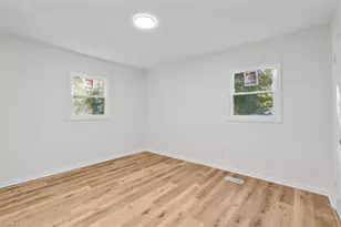 718 Miles St, Eden, NC 27288 - Photo 17