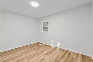 718 Miles St, Eden, NC 27288 - Photo 25