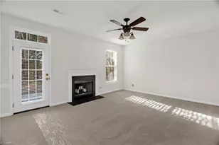 6407 Highland Oak Dr, Greensboro, NC 27410 - Photo 17