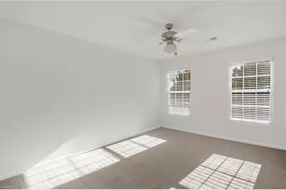 6407 Highland Oak Drive, Greensboro, NC 27410 - Photo 17