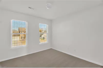 6407 Highland Oak Drive, Greensboro, NC 27410 - Photo 21