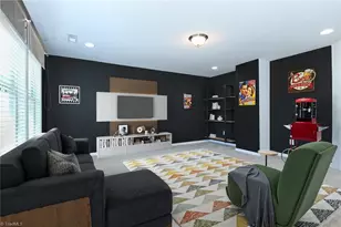 406 Fairmile Dr, Greensboro, NC 27455 - Photo 33