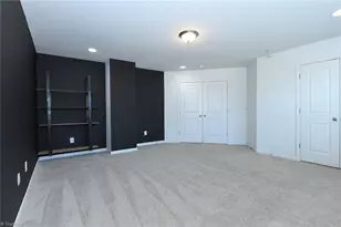 406 Fairmile Dr, Greensboro, NC 27455 - Photo 35