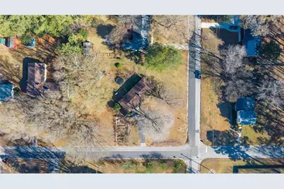 5101 Stockton Drive, Raleigh, NC 27606 - Photo 17