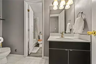 731 Barrington Park Cir, Kernersville, NC 27284 - Photo 17