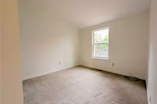 1819 Fox Sterling Dr, Raleigh, NC 27606 - Photo 19