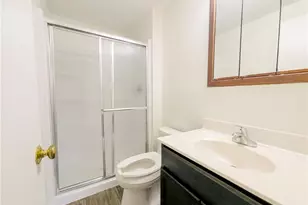 1819 Fox Sterling Dr, Raleigh, NC 27606 - Photo 27