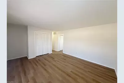 6 Clark Court, Greensboro, NC 27406 - Photo 3