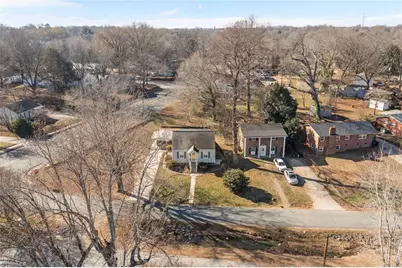 417 Piedmont Way, Burlington, NC 27217 - Photo 23