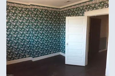 447 Cascade Avenue, Eden, NC 27288 - Photo 15