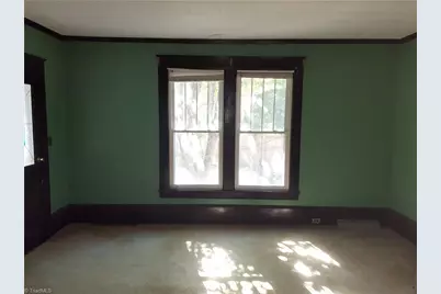 447 Cascade Avenue, Eden, NC 27288 - Photo 13