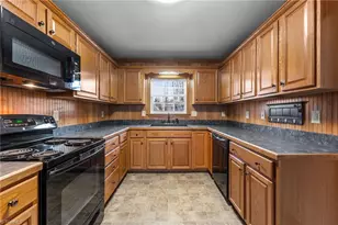 255 Perkins Loop, Reidsville, NC 27320 - Photo 5