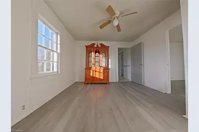 1409 Leonard Avenue, High Point, NC 27260 - Photo 5