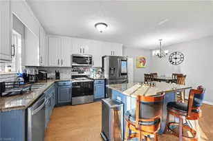 332 Cutty Sark Rd, Winston-Salem, NC 27103 - Photo 9