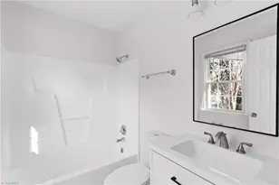 5706 Watercrest Dr, Greensboro, NC 27407 - Photo 21