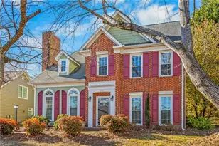 5706 Watercrest Dr, Greensboro, NC 27407 - Photo 3