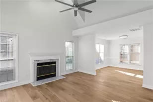 5706 Watercrest Dr, Greensboro, NC 27407 - Photo 7