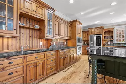 7601 Crossing Ridge Drive, Belews Creek, NC 27009 - Photo 15